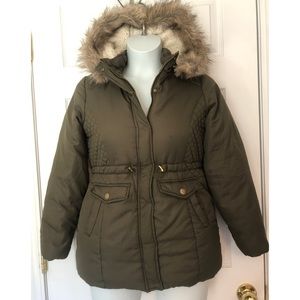 Justice Girls Size 12/14 Olive Green Winter Puffer Coat Faux Fur Hood